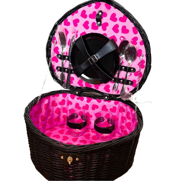 Kitchen Loyal Maneater Picnic Basket Poshmark